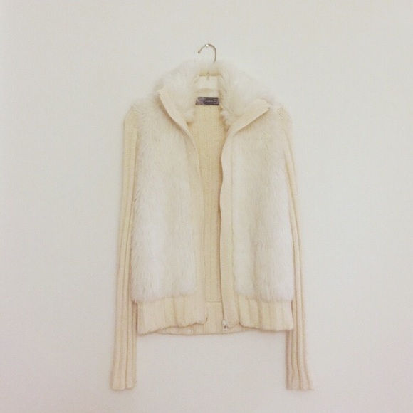 {Zara} Faux-fur jacket. - Picture 2 of 5